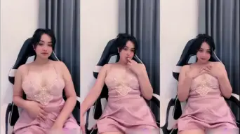 Dhea Cantik Sexy Lingerie Pink Live Video by xVideos