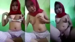 ABG Masih Daun Masih Muda Pamer Memek Video by PornHub